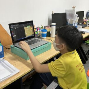 Hoạt động STEM tại trung tâm STEAMZone: Lập trình cơ bản CoderZ CodeFarm Hoạt động STEM tại trung tâm STEAMZone: Lập trình cơ bản CoderZ CodeFarm
