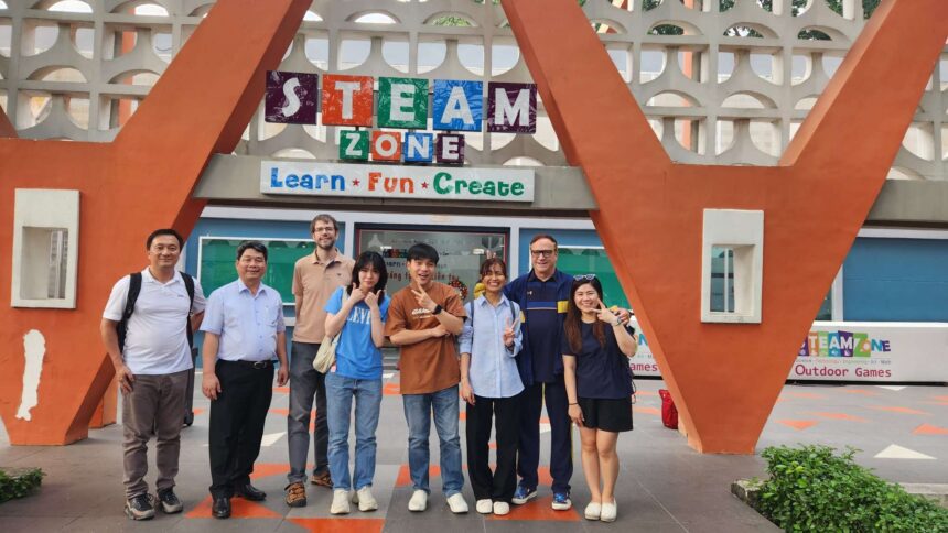 STEAMZone Cùng Tập Đoàn Hologram Đưa Đến Việt Nam Trải Nghiệm Học Tập Holographic Hiện Đại STEAMZone Cùng Tập Đoàn Hologram Đưa Đến Việt Nam Trải Nghiệm Học Tập Holographic Hiện Đại