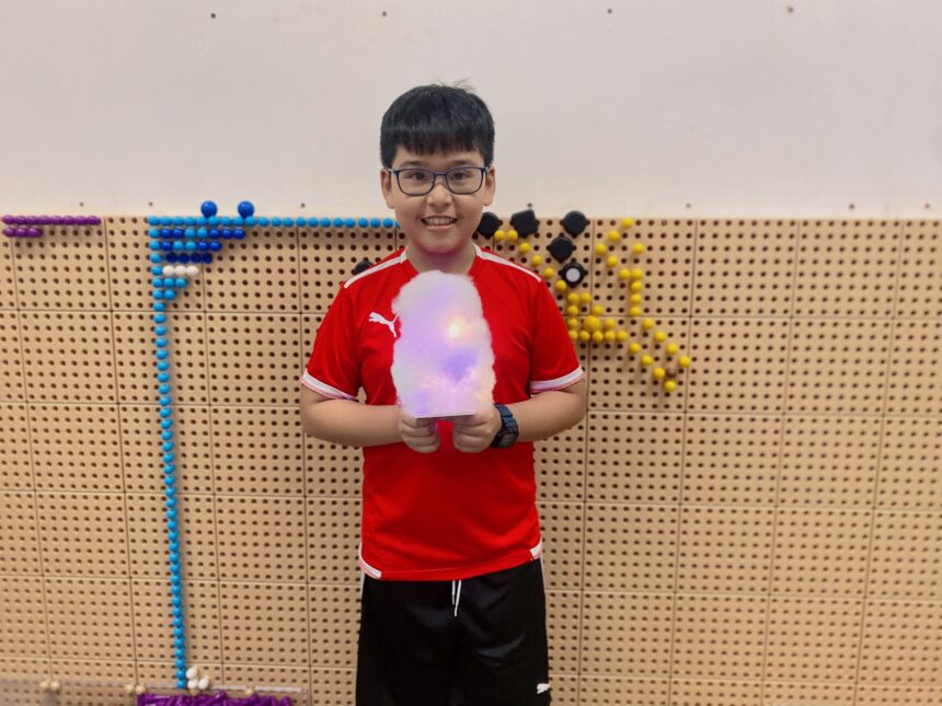 Hoạt Động STEAM: Chế Tạo Mô Hình Mây Núi – Trung Tâm STEAMZone Hoạt Động STEAM: Chế Tạo Mô Hình Mây Núi – Trung Tâm STEAMZone