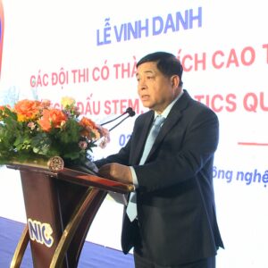 Chuẩn bị nguồn nhân lực chất lượng cao trong lĩnh vực STEM là yêu cầu chiến lược