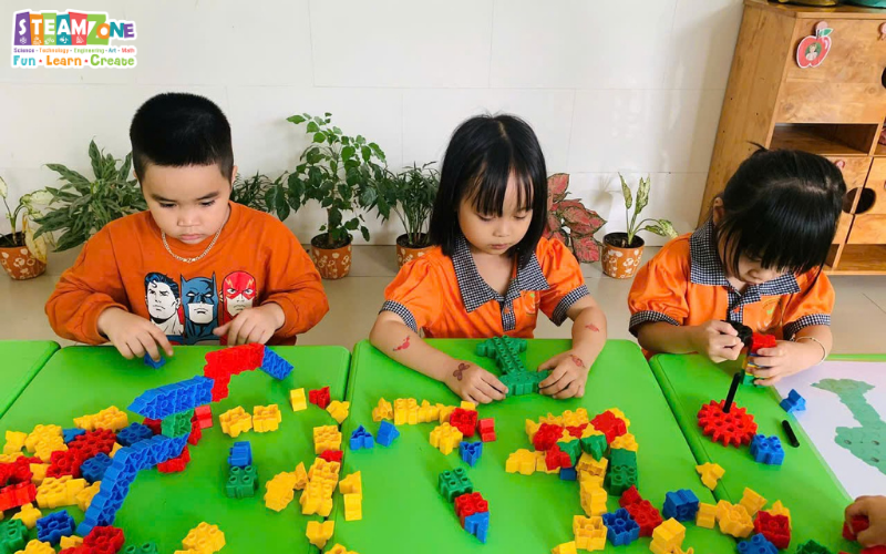 Trò chơi lắp ráp giúp trẻ sáng tạo
